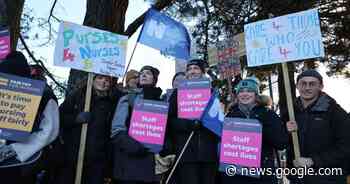 Royal Cornwall Hospital nurses strike on the picket lines over pay ... - Cornwall Live
