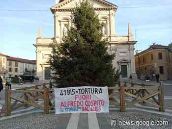 Saronno, presidio anarchico sotto l'albero di Natale contro il 41 bis ... - ilSaronno