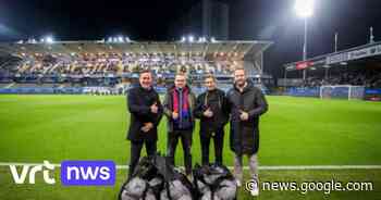 OH Leuven geeft 25 wedstrijdballen aan voetbalclub SC Orsmaal na ... - VRT.be