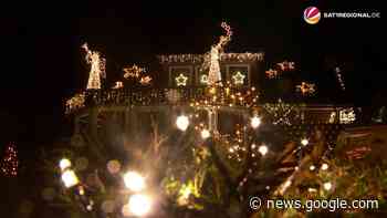VIDEO | Weihnachtsstraße in Kropp erstrahlt trotz Energiekrise in ... - Sat.1 Regional
