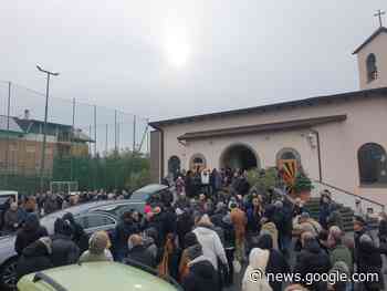 Viterbo - Centinaia di persone per l'ultimo saluto a Vincenzo Rossi - Paolo Gianlorenzo