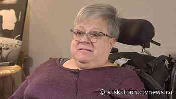 Saskatoon woman calls on city to make sidewalks and curbs more accessible in winter