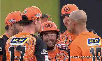 BBL12 Match 46: Hardie heroics see Perth Scorchers through ... - Cricket World