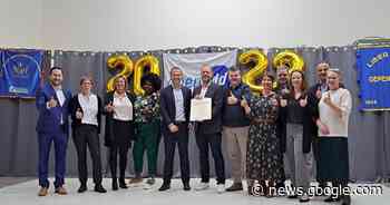 Burgemeester gehuldigd op nieuwjaarsreceptie Open Vld | Niel | hln ... - Het Laatste Nieuws