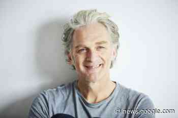 Walter Sittler beim „Heim-Spiel“ im Theater Lindau - Schwäbische