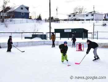Skating outdoors - Timmins Times