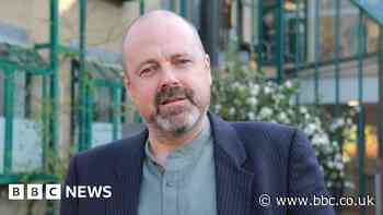 Teignbridge District Council told to apologise to councillor