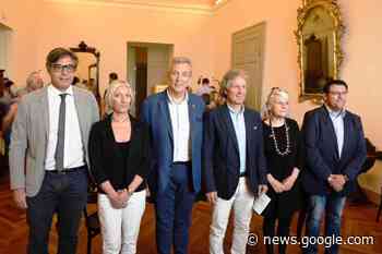 Recanati. Ecco i redditi riferiti all'anno 2020 di Sindaco, assessori e ... - Radio Erre