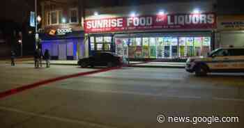 Humboldt Park stabbing leaves woman, 24, dead - CBS Chicago