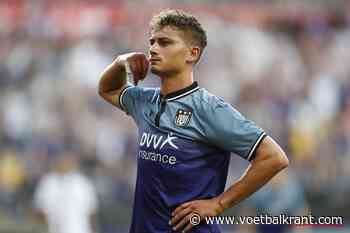 Olivier Deschacht snoeihard voor Silva en Esposito: &quot;Fout van Anderlecht&quot;