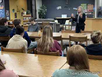 Local News: Ernst visits Hinton business class, discusses small ... - Le Mars Daily Sentinel
