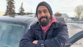 Edmonton man gets vehicle back after it was held hostage for weeks over payment dispute