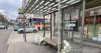 Gelbe Säcke liegen in Buswartehäuschen - Kaiserslautern - DIE ... - Rheinpfalz.de