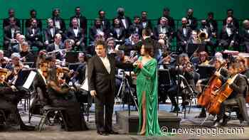 Napoli, Teatro Politeama - Rigoletto (con Tézier, Sierra, Pati) - Connessi all'Opera