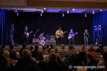 Ryan Lindsay performs in Coronation - Stettler Independent - Stettler Independent