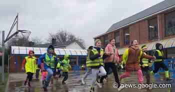 Kinderen halen kleurrijkste outfits uit de kast voor Fluo Run - Het Laatste Nieuws