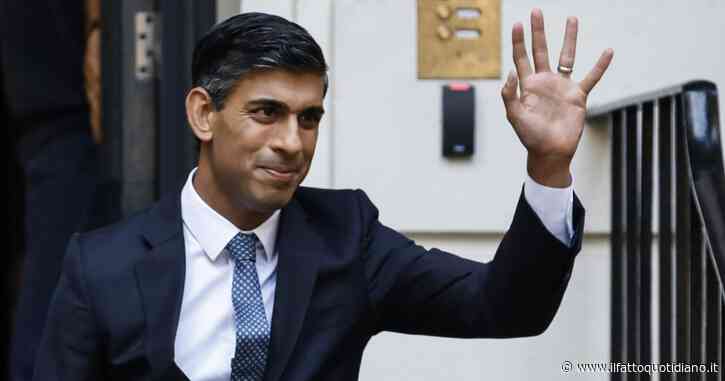 Gran Bretagna, il premier Sunak prende la multa: ha postato sui social un video in cui viaggiava in auto senza cintura