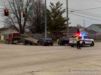 2 cars crash at intersection of Dupont and Auburn roads