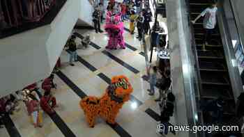 'Tradition worth preserving': Lion dance sees revival after decades ... - CNA