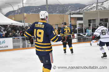 PHOTOS: Scott Niedermayer, BCHL alumni lace up the skates at Penticton’s outdoor rink