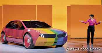 BMW's E Ink can change car color in a snap - Automotive News