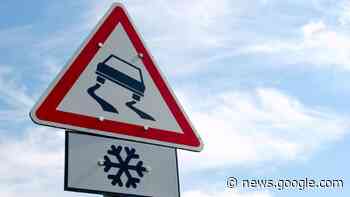 Automotive experts top tips on journeying during winter storms - The Mail