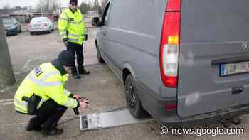 Polizei stoppt bei Kontrolle in Parchim mehr als 50 Autofahrer - svz – Schweriner Volkszeitung