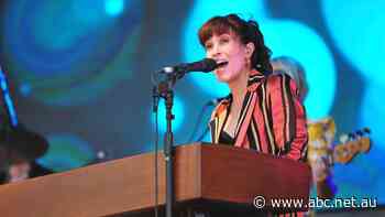 Australian musicians give 'morale boost' to flood-hit town with sold-out show