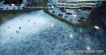 Suburban Skyview: Lights add magical glow to massive outdoor rink in Northbrook