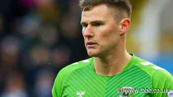 Ben Wilson: Coventry City goalkeeper signs new deal until 2025