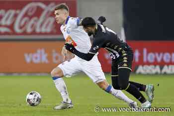 Hectische week voor debutant: van medische testen naar debuut op 48 uur, coach en speler analyseren eerste match