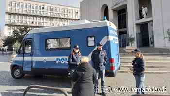 Truffe agli anziani: la campagna itinerante della polizia