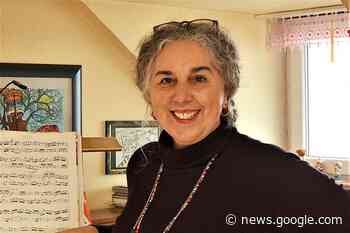 Die Lehrerin Margarete Leins dirigiert einen Lahrer Chor mit vollem ... - badische-zeitung.de