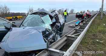 A16 bij Moerdijk urenlang dicht na ongeval met drie gewonden ... - AD