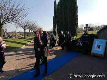 Saronno, polizia locale al cimitero per ricordare i defunti - ilSaronno
