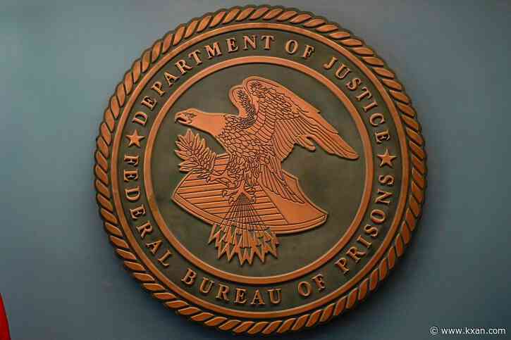 Former Border Patrol agent headed to prison for cocaine smuggling