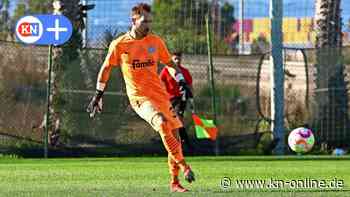 Torwart Robin Himmelmann vor Vertragsunterschrift bei Holstein Kiel