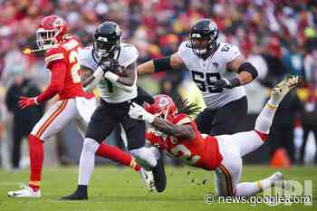 Photo: Chiefs Juan Thornhill Tackles Jaguars Travis Etienne Jr ... - UPI News