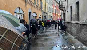 Lunghe file a Parma per ottenere un nuovo o rinnovare il passaporto ... - ParmaDaily.it