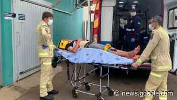 Prancha de madeira cai em jovem e o deixa ferido em Cascavel - Catve