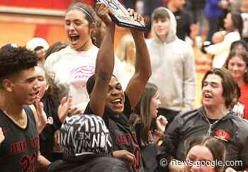 Jays beat Fatima to snap title drought in Great 8 Classic - Jefferson City News Tribune