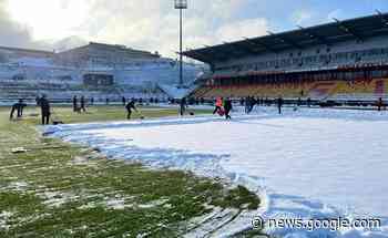 Wintereinbruch im Landkreis Neunkirchen: SVE-Fans schippen das ... - Saarbrücker Zeitung