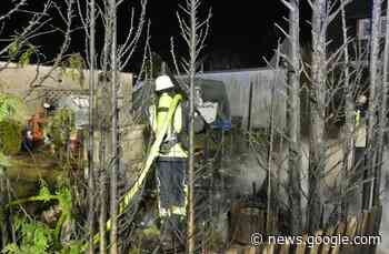 FW Celle: Einsätze der Feuerwehr zum Jahreswechsel 2022/2023 / Einsatzspitze gegen 1 Uhr - vermuteter... - Presseportal.de