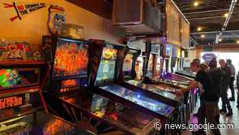 Quebec pinball wizards face off in provincial championship at ... - CBC.ca