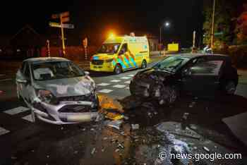 Frontale aanrijding op de Harderwijkerweg in Dieren - GelreNieuws