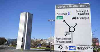 Fietsster (82) botst tegen geparkeerde wagens en breekt arm - Het Laatste Nieuws