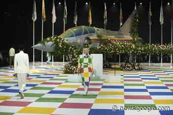 Loewe's minimalist Paris show explores Old Masters, boyhood - Virden Empire Advance