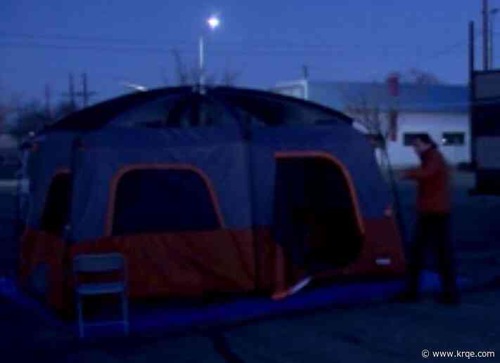 Two lawmakers spend night on streets in Downtown Albuquerque