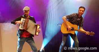 Budel op de hak genomen bij bonte avond De Muuzevangers - Het Laatste Nieuws