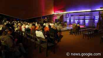 Kulturkirche in Breitbrunn: Wenn der Altar zur Bühne wird - Süddeutsche Zeitung - SZ.de